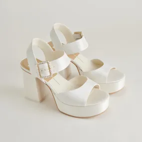 BOBBY PEARL HEELS WHITE PEARLS