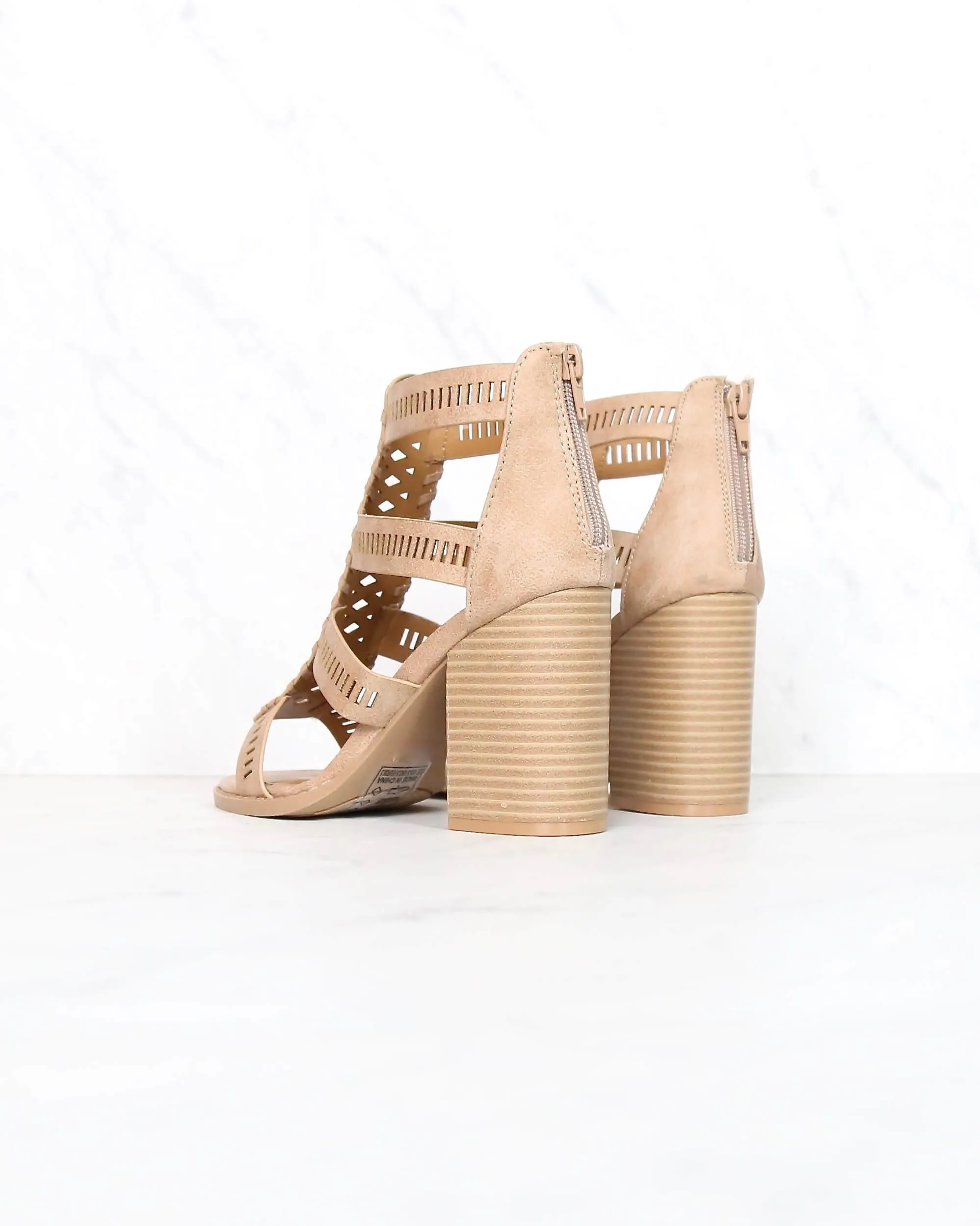 Distressed Leatherette Perforated Strappy Peep Toe Heeled Sandals in Tan