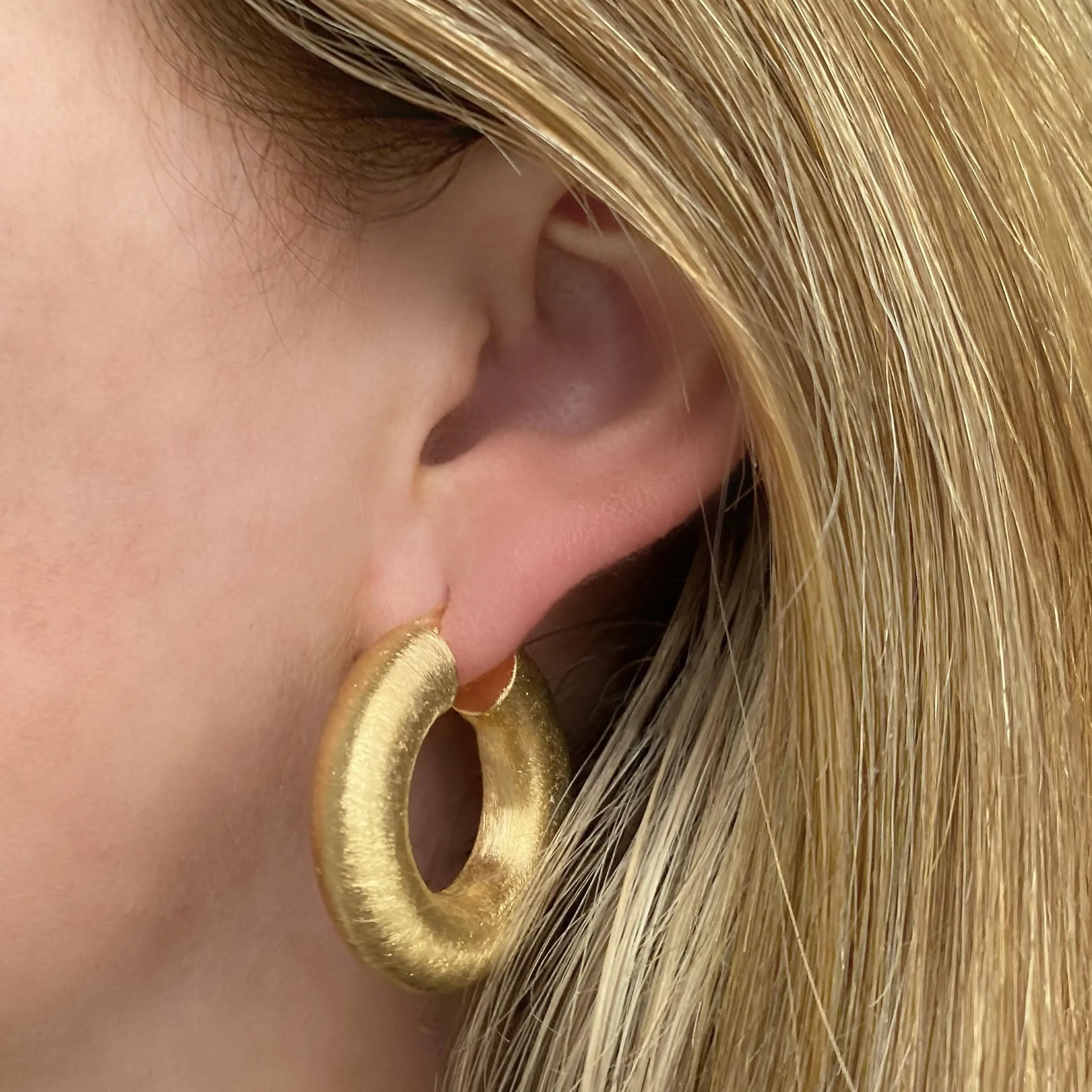 Small Matte 'Donut' Hoop Earrings - Gold